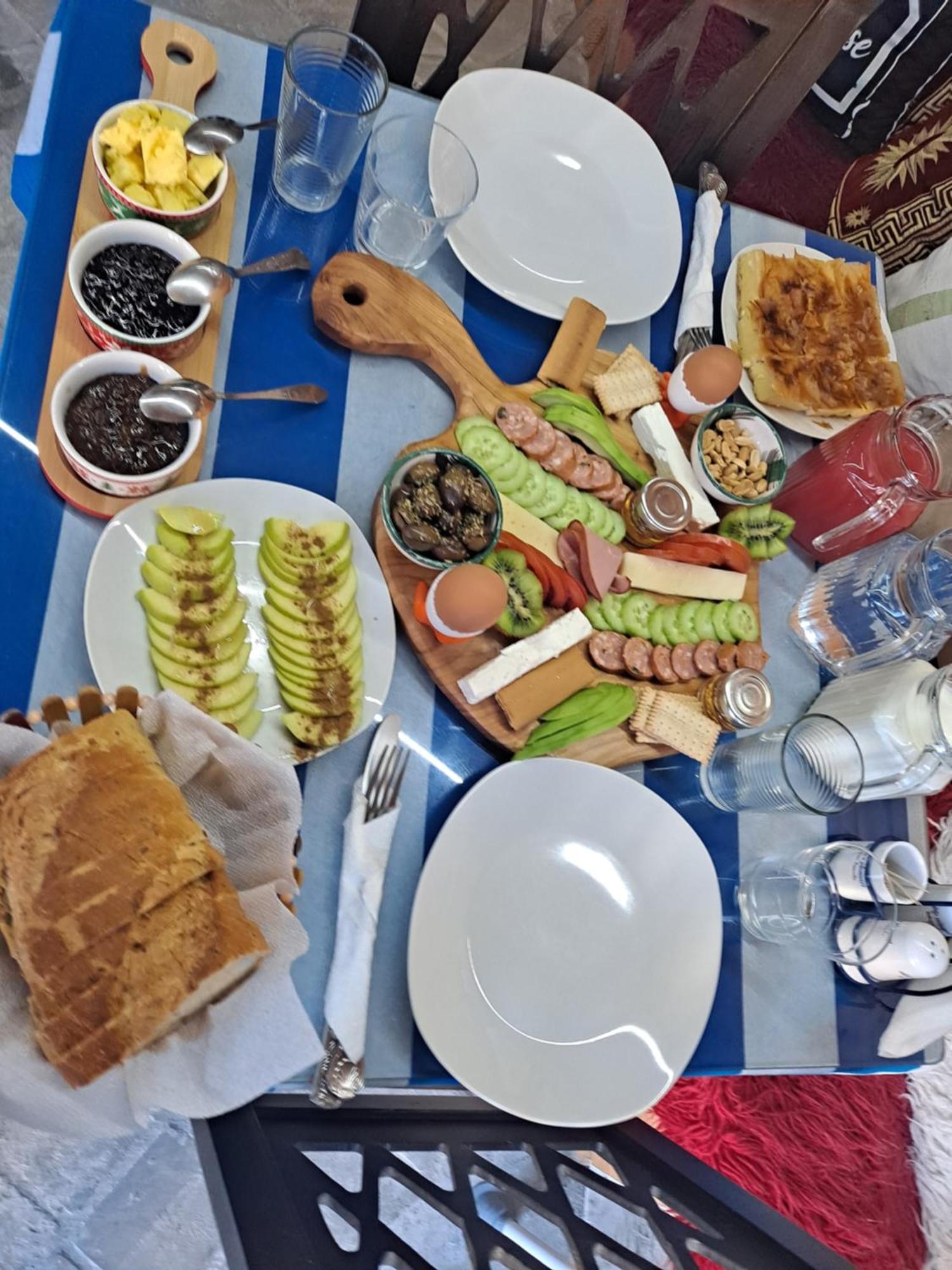 "Villa 70" Guesthouse Gjirokastër Buitenkant foto